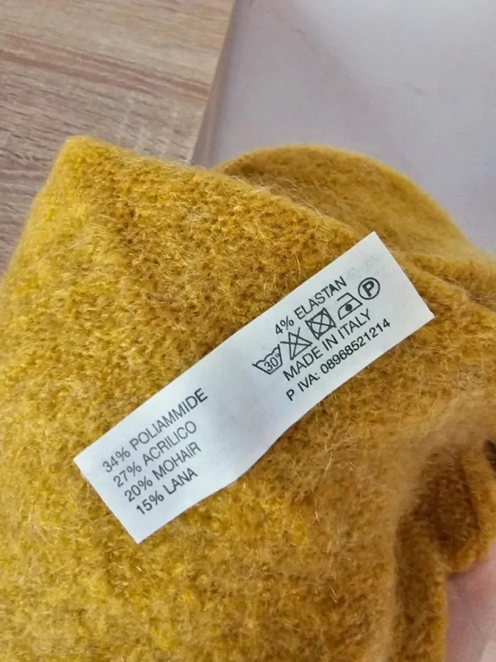 Pull moutarde NEUF Made in Italy - Laine & Mohair - Coupe tendance - photo numéro 3