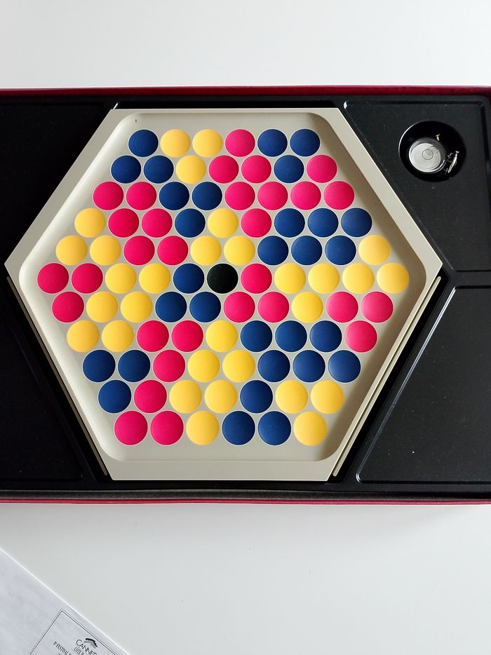 Pusher l'art de placer ses billes peri spiele complet - photo numéro 3