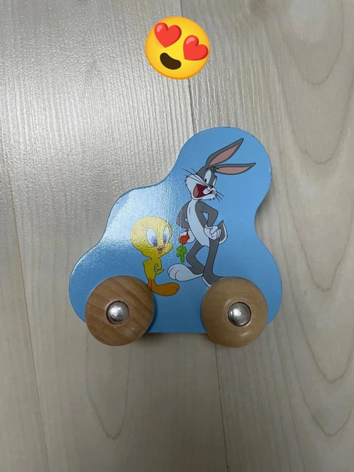 Jouet en bois roulant