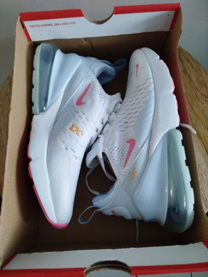 Baskets T 37,5 - photo numéro 9