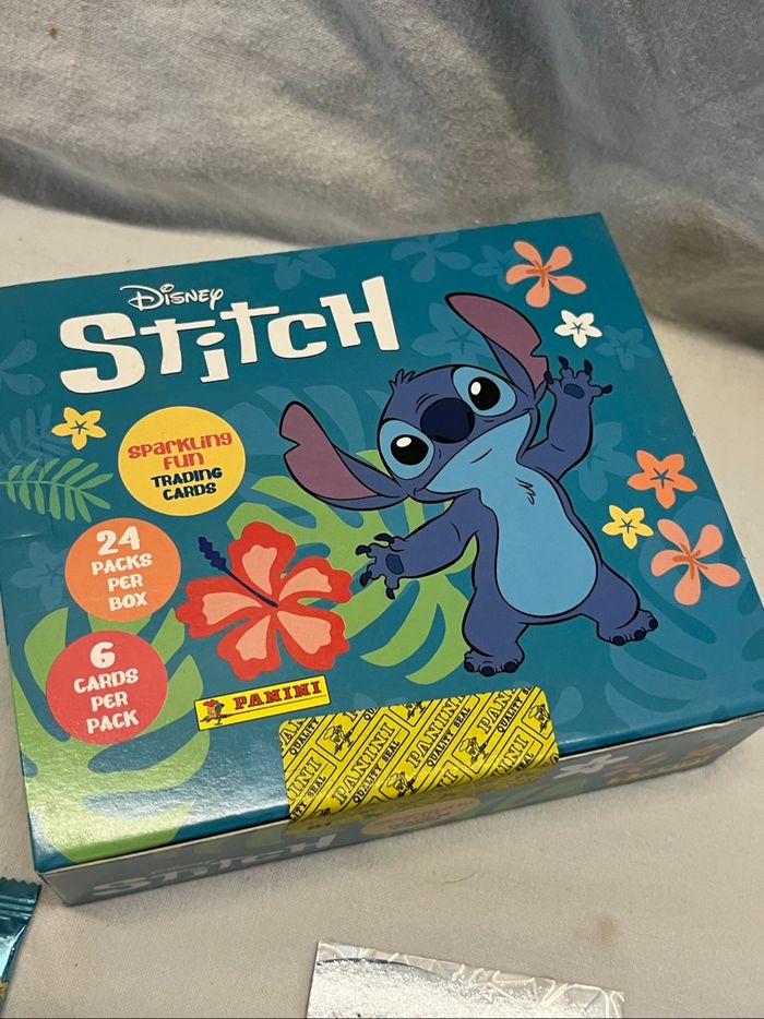 Box panini cartes à collectionner STITCH - photo numéro 2