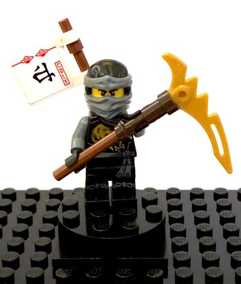 LEGO Ninjago Skybound - Cole, neck bracket