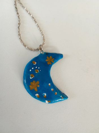 Joli Collier Lune artisanal