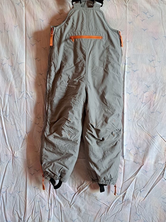 Salopette de ski pour enfant marque go sport - photo numéro 3