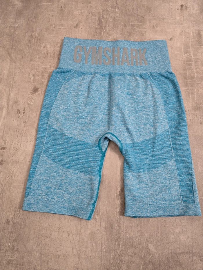 Short Gymshark bleu seamless taille S gainant sport fitness - photo numéro 3