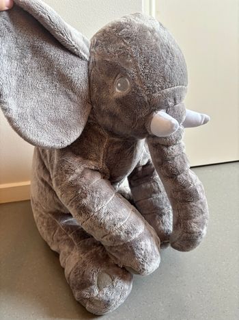 Peluche éléphant 