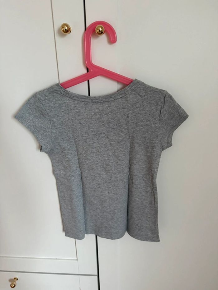 T-shirt gap 6/7 ans - photo numéro 2