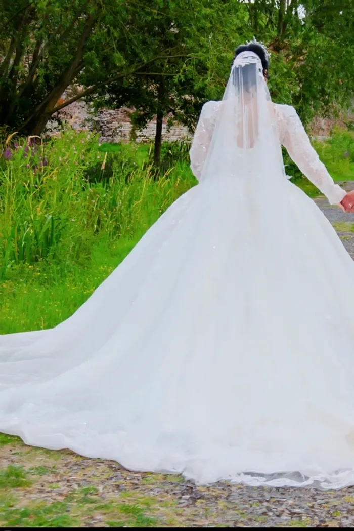 Robes de mariée - photo numéro 3