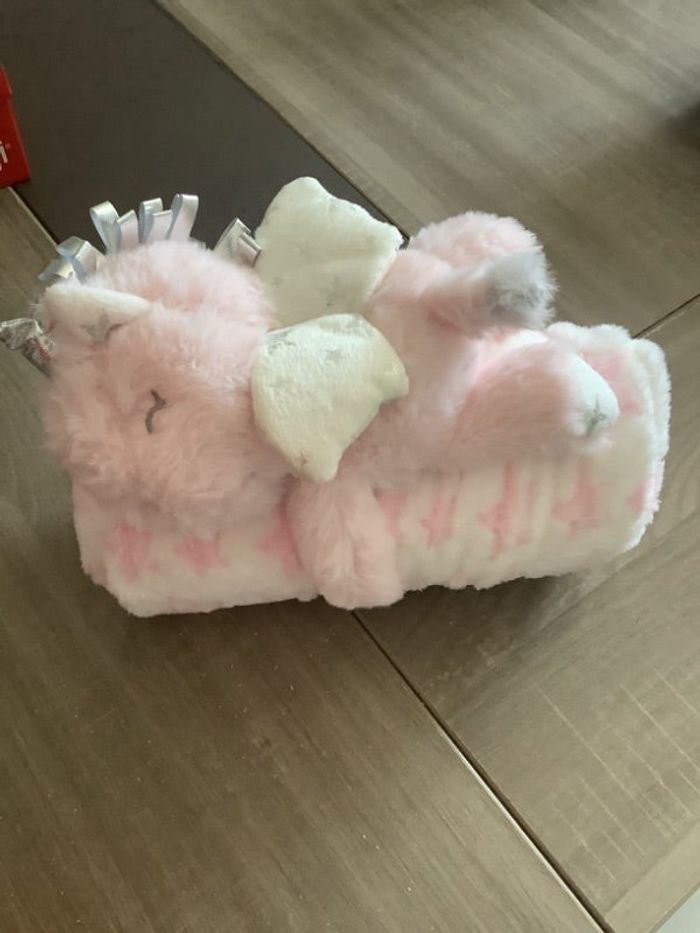 Couverture + doudou licorne