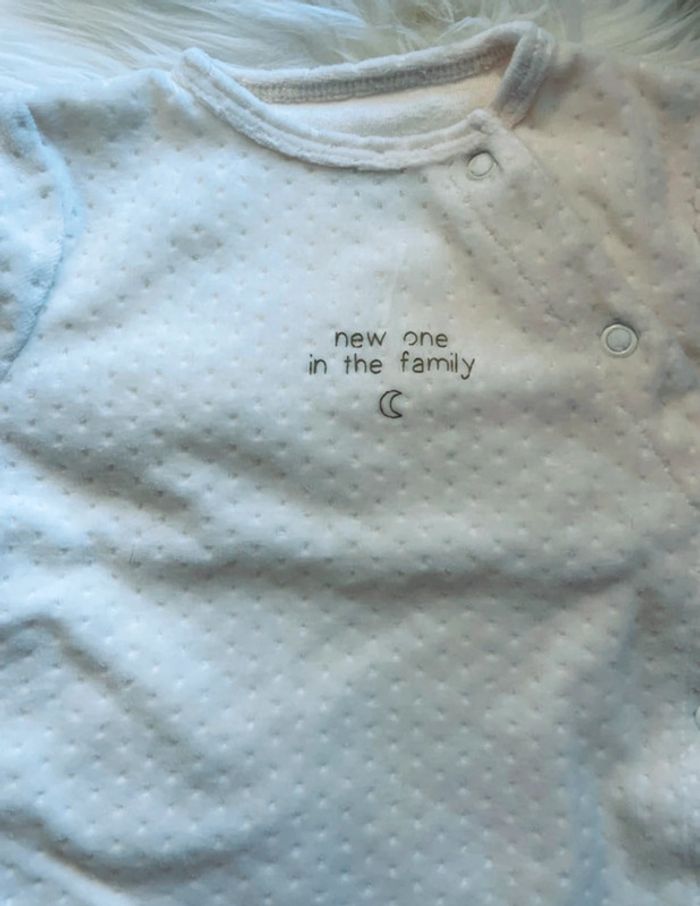 3 mois - pyjama 2 pièces beige - photo numéro 3