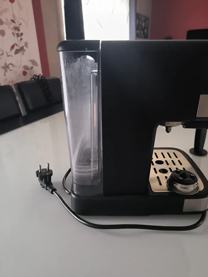 Machine à expresso - photo numéro 2