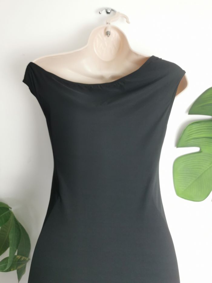 Robe longue noire asymétrique à col froncé Shein Taille S - photo numéro 5
