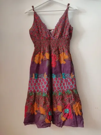 Robe d'été avec sequins