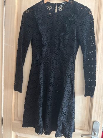 Robe dentelle noire Zara taille XS