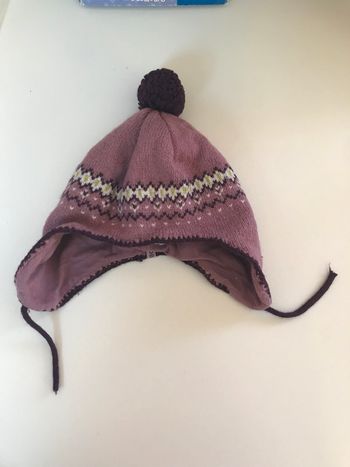 Bonnet cache oreille