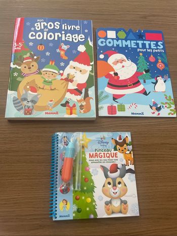 Lot 3 livres neufs enfants Noël  hiver