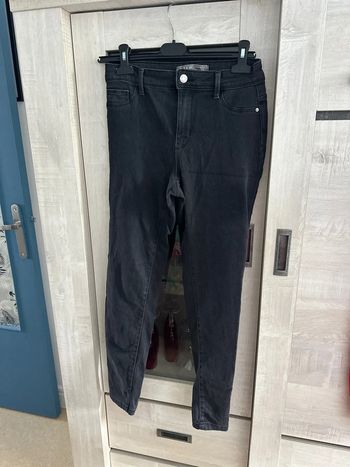 Jean push up slim primark taille 36