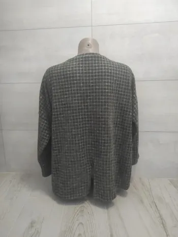 Pretty cream and khaki jumper - New Collection - size 4XL