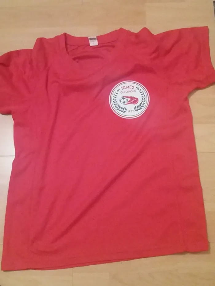 Maillot de foot Nimes