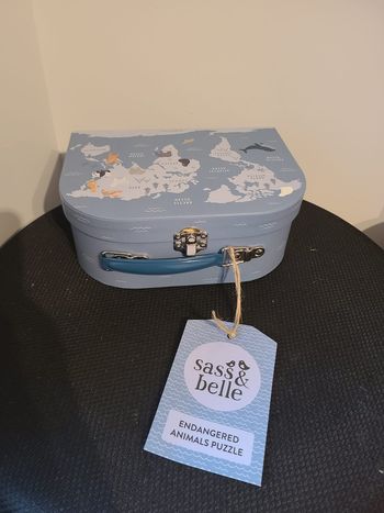 Puzzle dans sa valisette - Animaux en voie de disparition