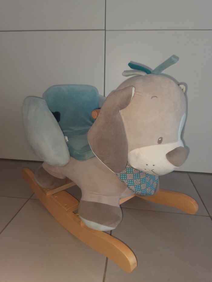 Chien à bascule - photo numéro 2