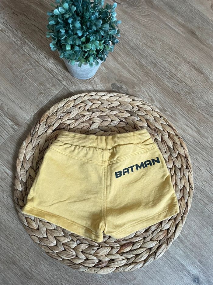 Short 6 mois - photo numéro 2