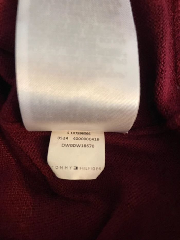 Pull femme Tommy Hilfiger – Taille S – Bordeaux col V - photo numéro 5