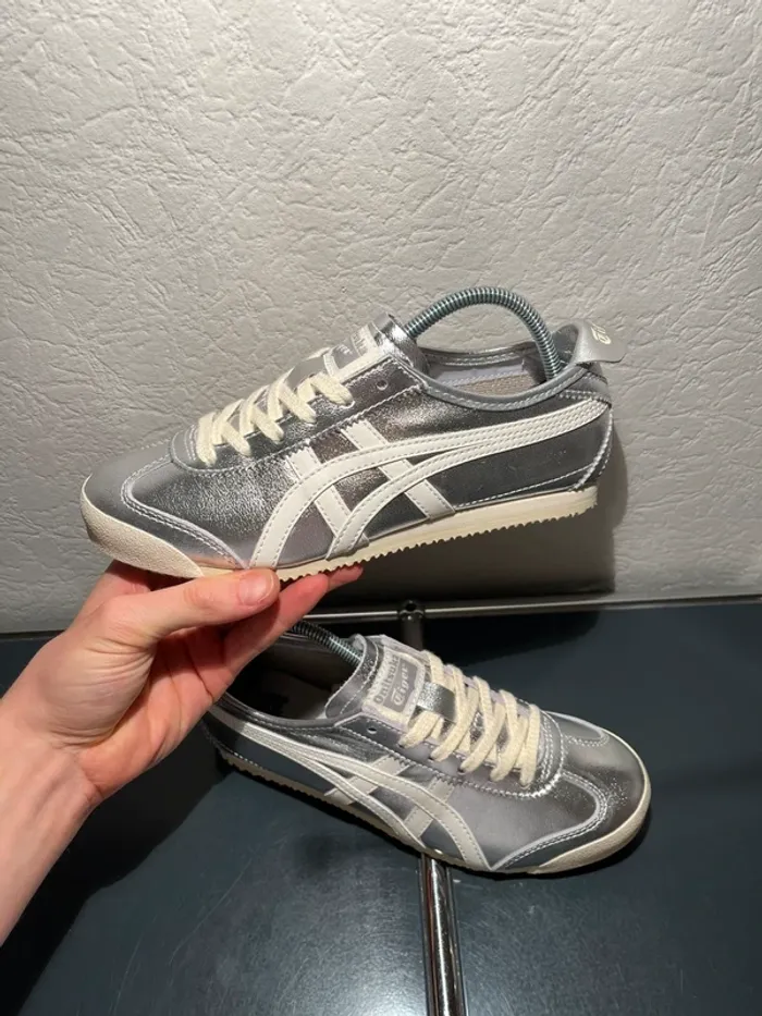 Asics Onitsuka Tiger Mexico 66 Kill Bill Argenté, Blanc, Crème - Style Rétro, Vintage - Taille 37