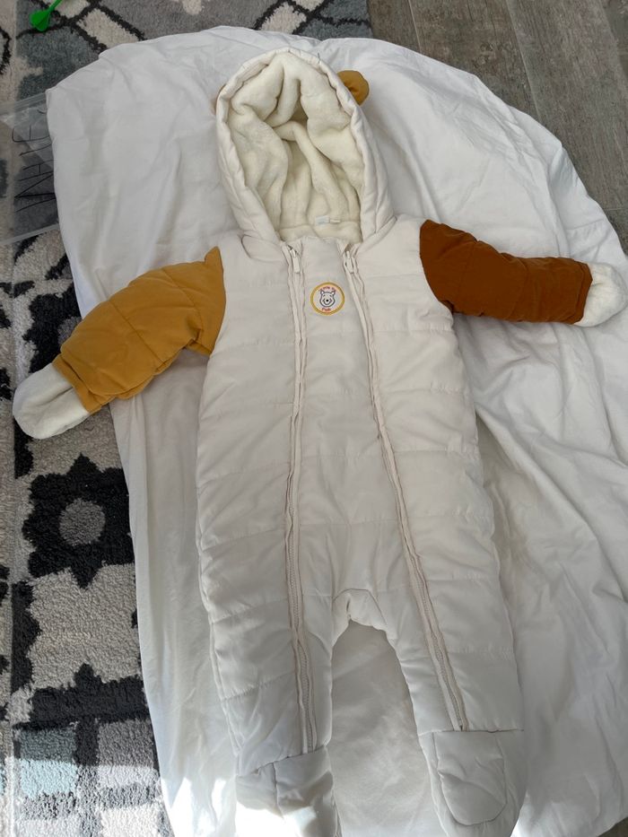 Combinaison pilote Winnie l’ourson