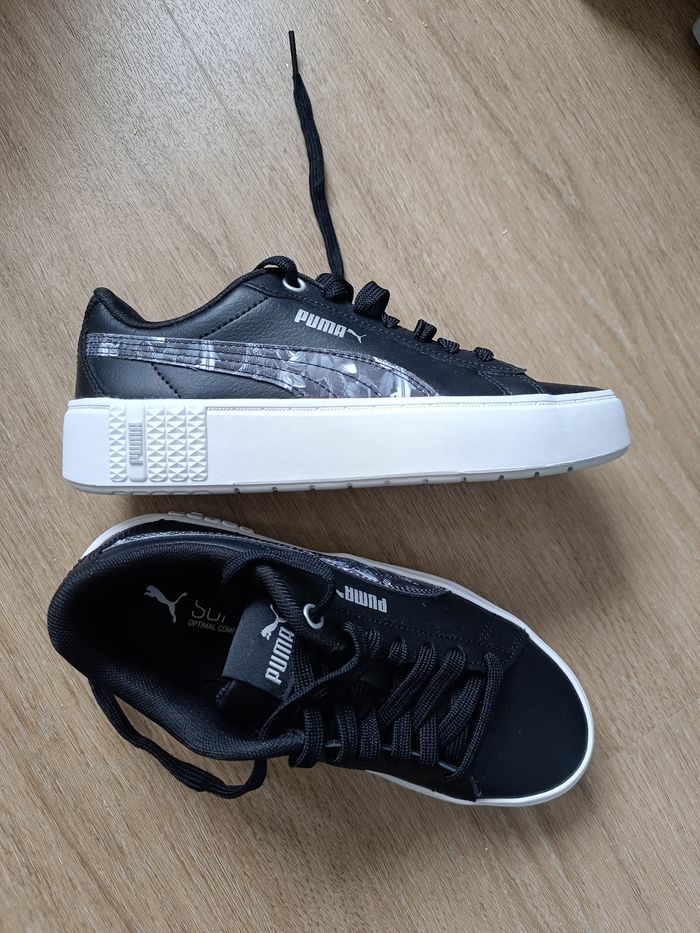 Chaussures neuves Puma