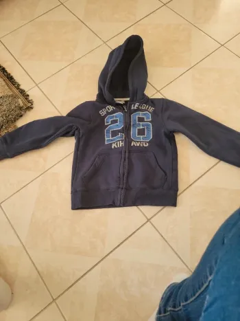 Veste jogging taille 8 ans