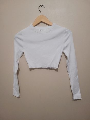 Croc top pull&bear taille M