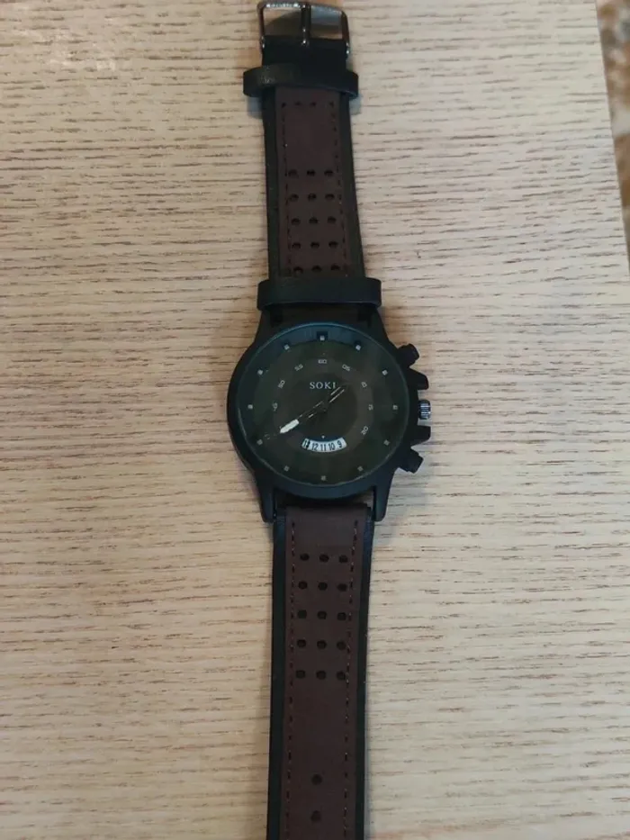 Montre marron noire, date, homme style sport - photo numéro 3
