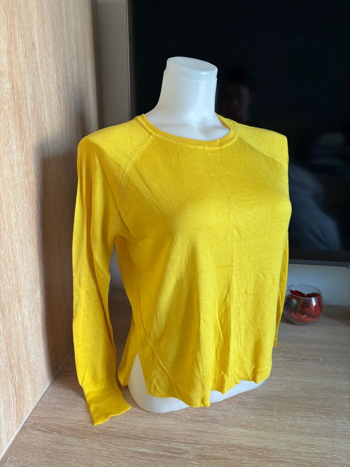 Pull basique col rond jaune Zara taille S - photo numéro 3