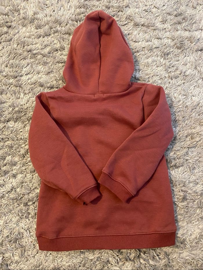 Sweat rouge motif lapin - Kiabi - Taille 4 ans - photo numéro 3