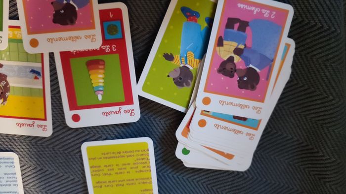 Petit Ours Brun s'amuse Jeu de paires et de familles - photo numéro 3