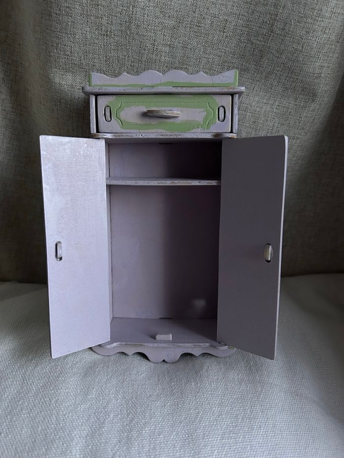 🪆 Charmante Armoire de Poupée Miniature - Style Vintage - photo numéro 2