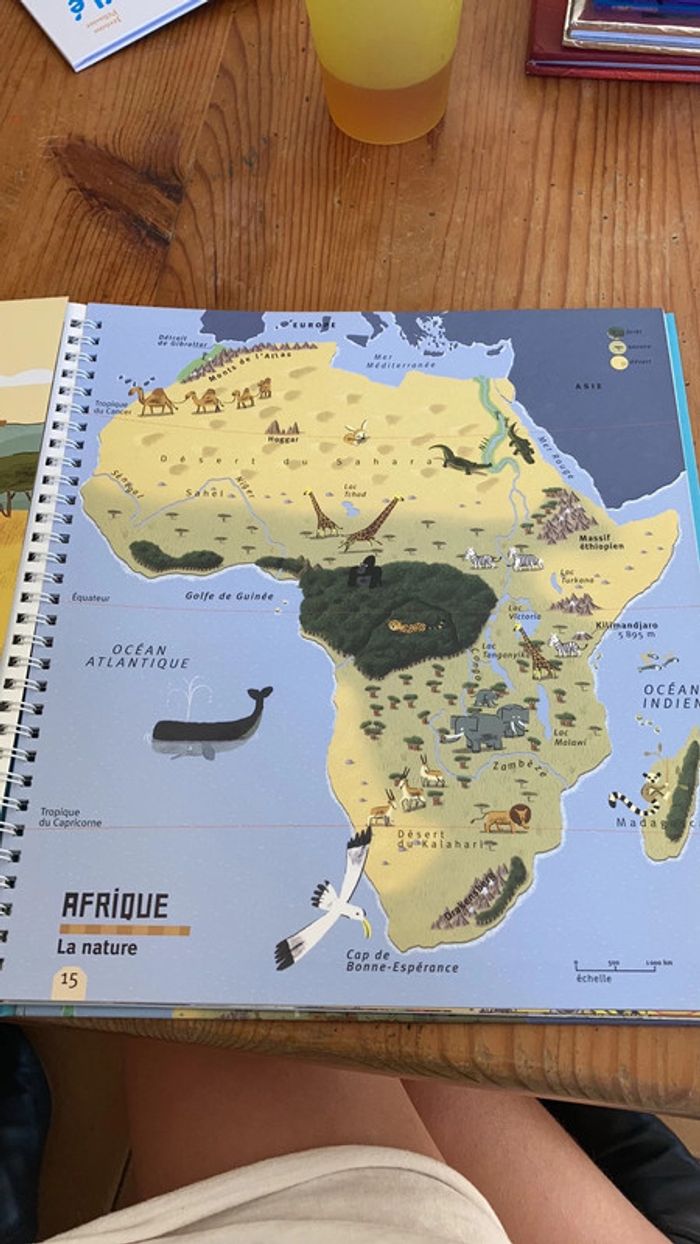 Livre »mon atlas larousse - photo numéro 2