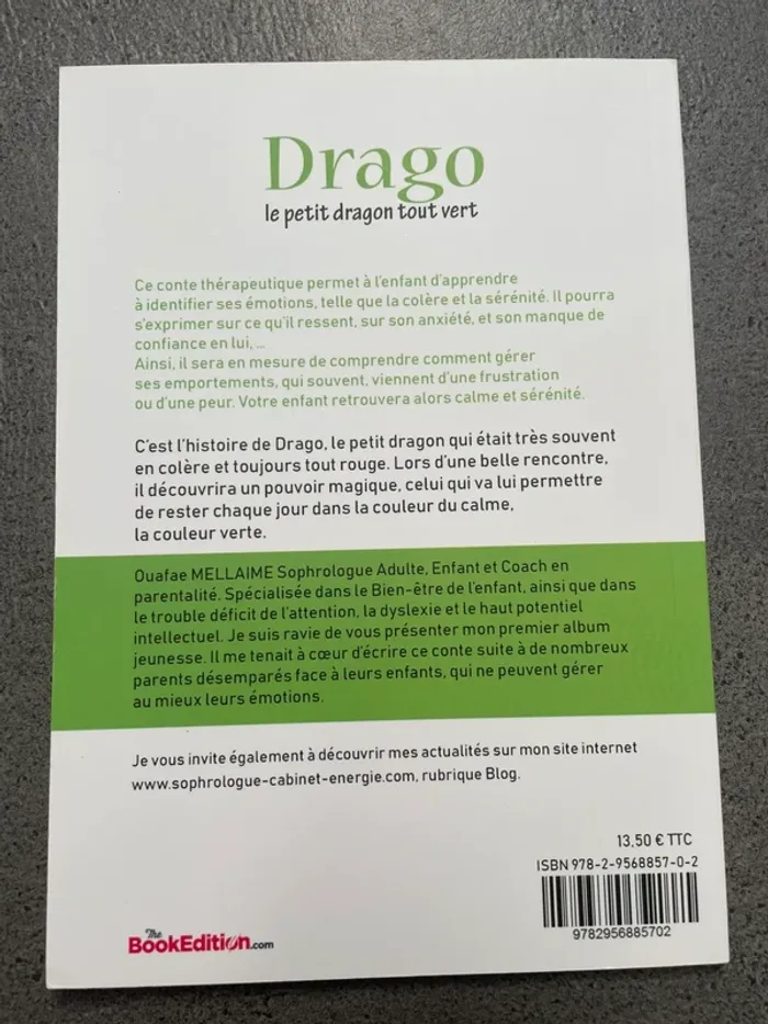 Livre Drago le petit dragon tout vert - photo numéro 2