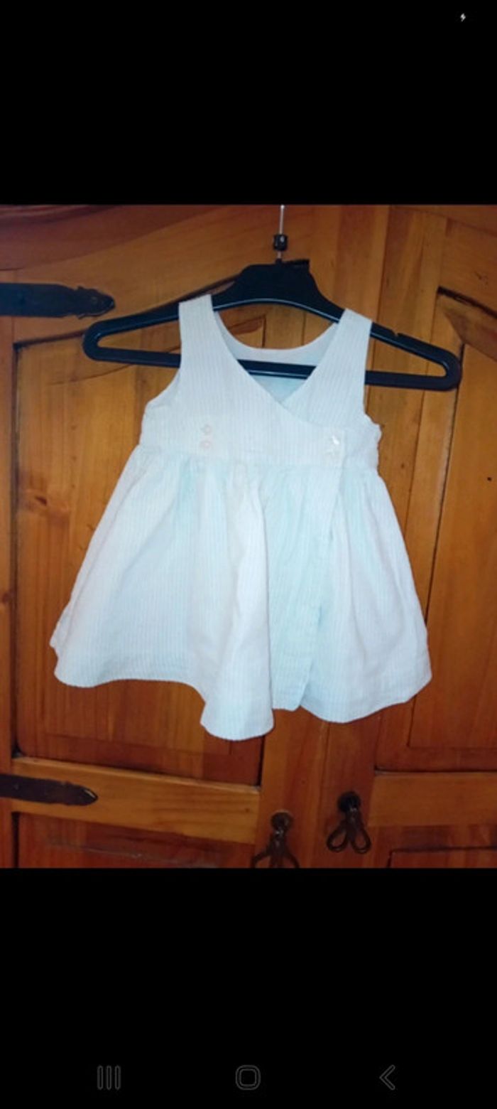 Robe 6 mois - photo numéro 3
