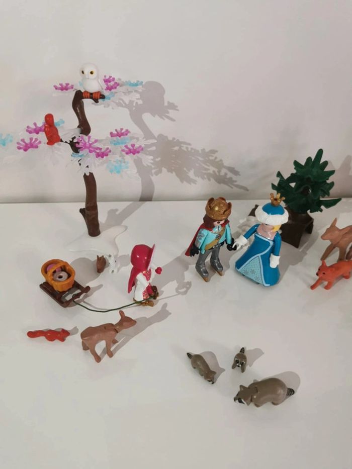 Famille Royale en patins à glace Playmobil 9008 - photo numéro 3