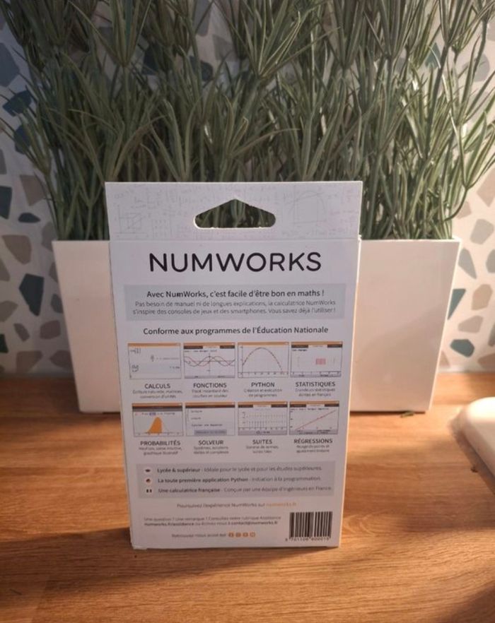 Calculatrice Numworks graphique - photo numéro 2