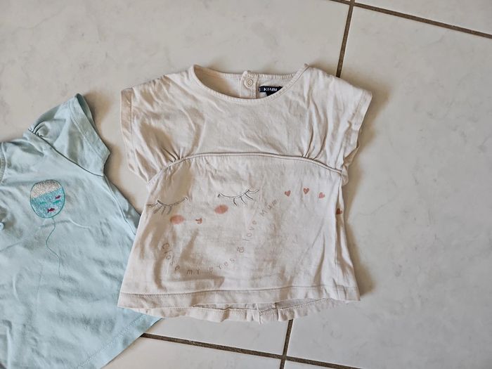 Lot de 2 t-shirts mc fille 9 mois BBF3 - photo numéro 2
