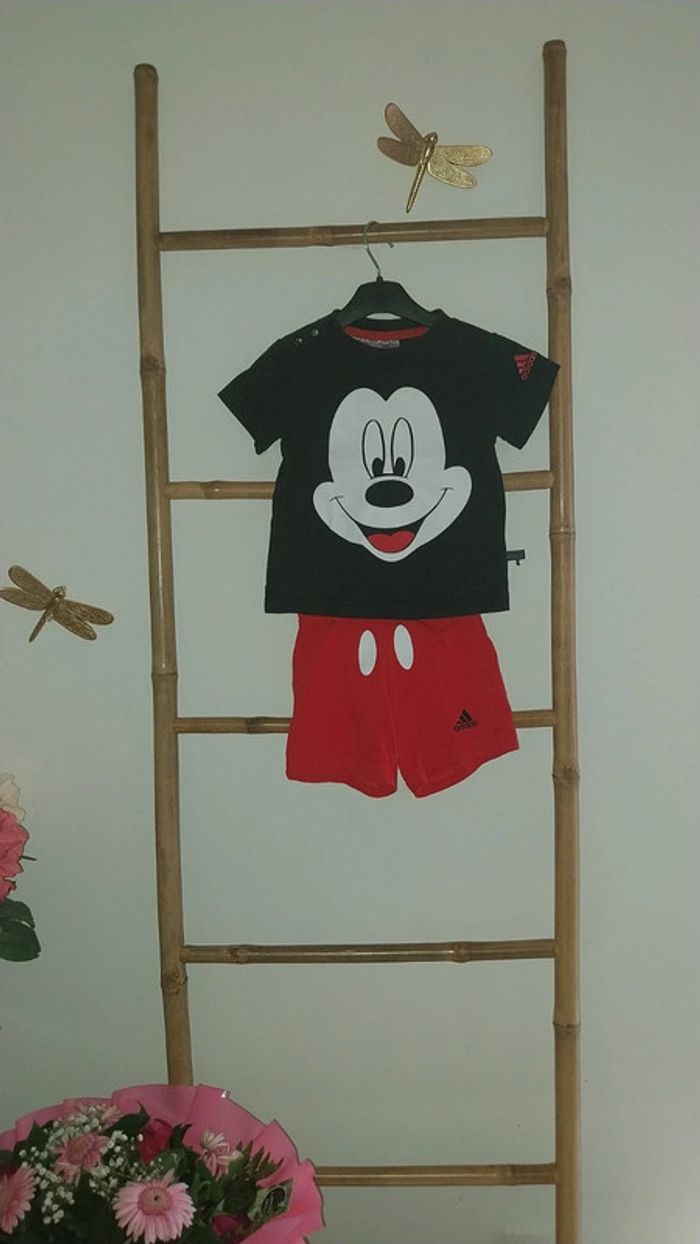 Ensemble Mickey Mouse by Adidas 9/12 mois Excellent état - photo numéro 2