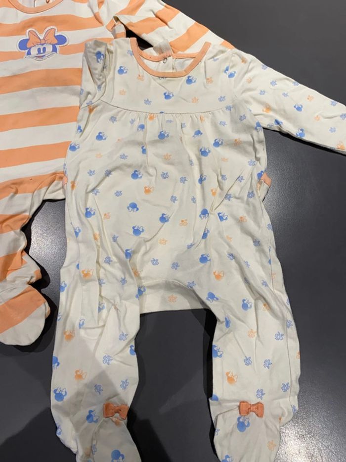 Lot de 2 pyjamas Disney baby orchestra 12 mois - photo numéro 2