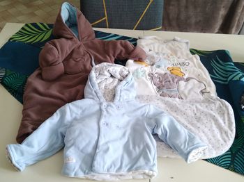 Lot vêtements  bébé garçon 1 mois, hiver