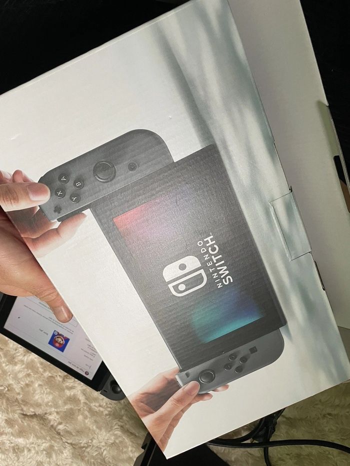 Nintendo Switch 32 Go - photo numéro 3