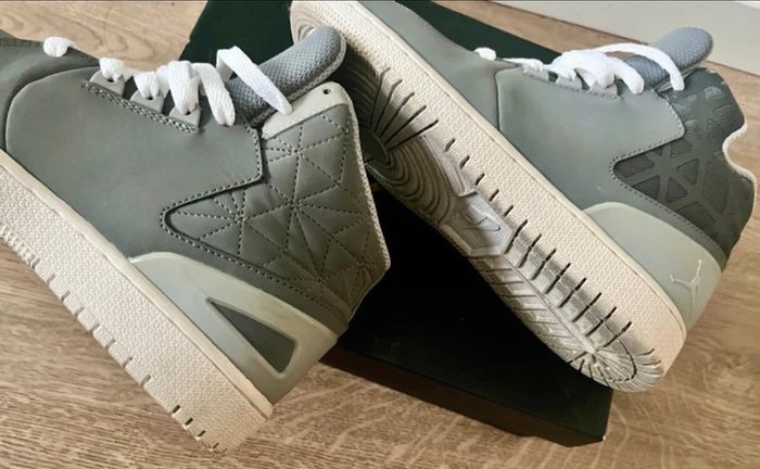 Air Jordan 1 Flight 3 BG Montante Grise - photo numéro 13