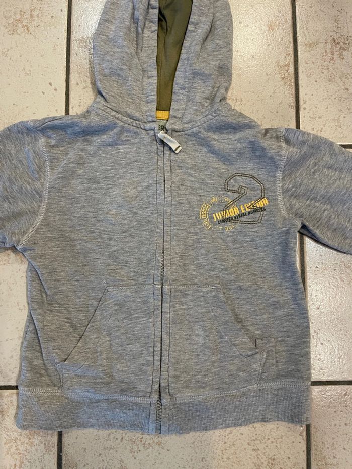 Sweat gris zippé à capuche 4ans - photo numéro 4