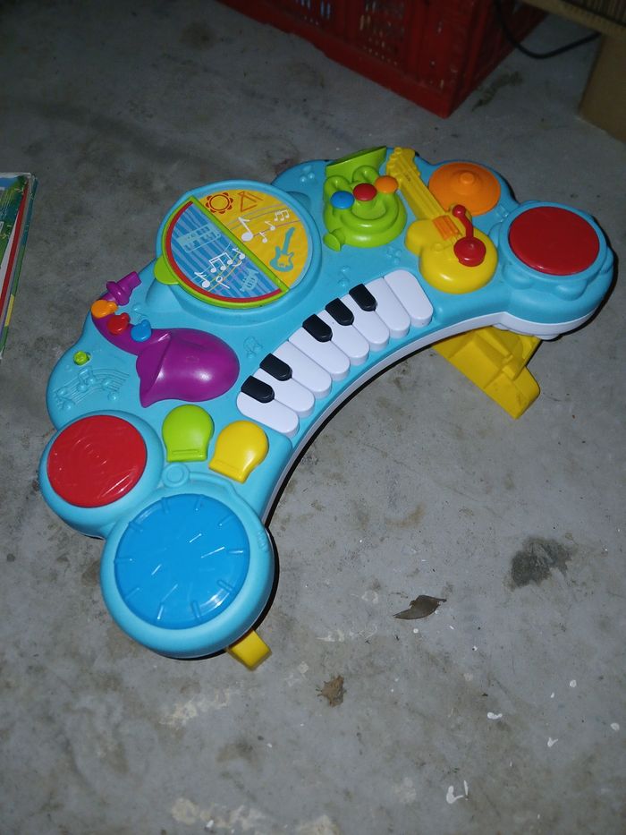 Table musicale enfant - photo numéro 3